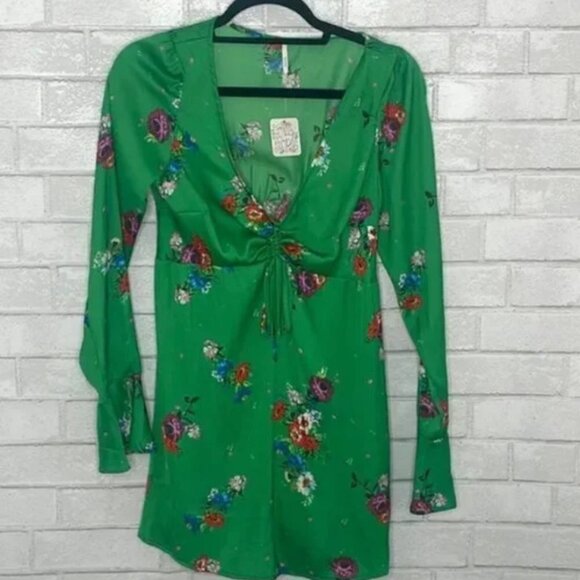 NWT Free People Run Around with Me Tunic Green - Picture 2 of 14